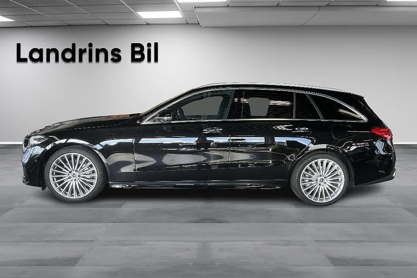 Bild 4 av Mercedes-Benz C 300 T de 4MATIC AMG Line/Drag/Burmester/360 kamera