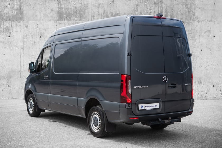 Bilde 3 av Mercedes-Benz Sprinter 319 CDI Panel Van 190HK | 3,0 ltr V6 MOTOR | 7G-TRONIC PLUS