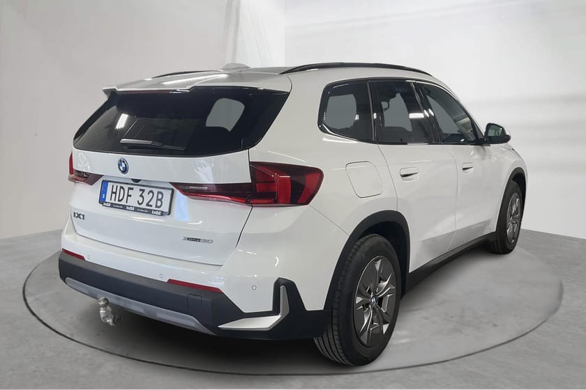 Bild 3 av BMW iX1 xDrive30 xDrive30, U11 (313hk) Backkamera Drag