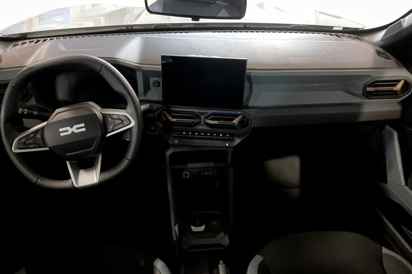 Bild 4 av Dacia Duster Hybrid 155 4x2 extreme