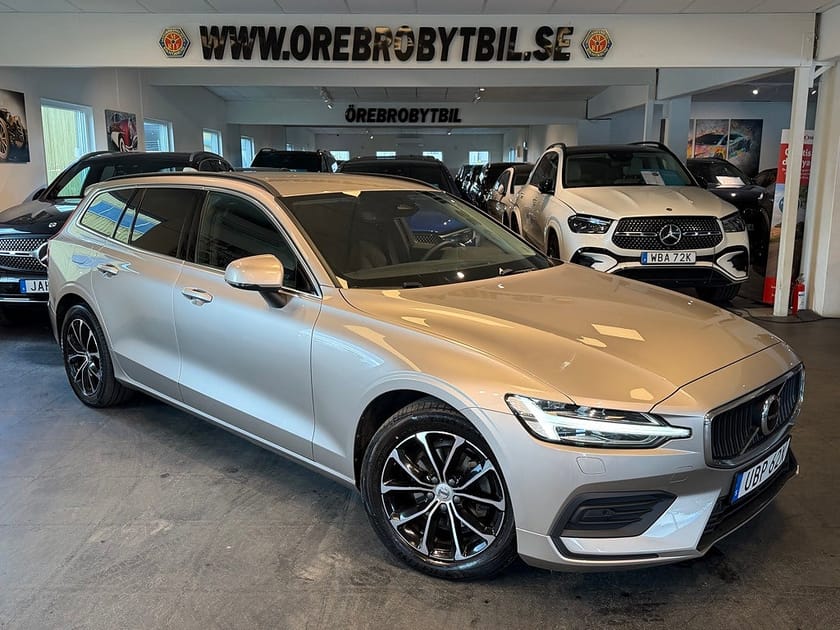 Bild 1 av Volvo V60 B4 Mildhybrid Core Gps Blis Pilot Assist B-kamera 197hk