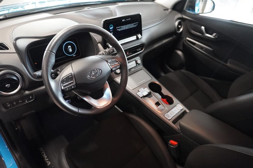 Bild 4 av Hyundai Kona Electric 39.2 kWh EV Essential Backkamera 862 Mil Navigation