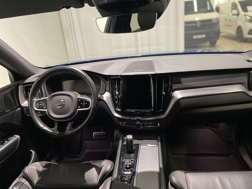 Bild 2 av Volvo XC60 T8 AWD Recharge R-Design T