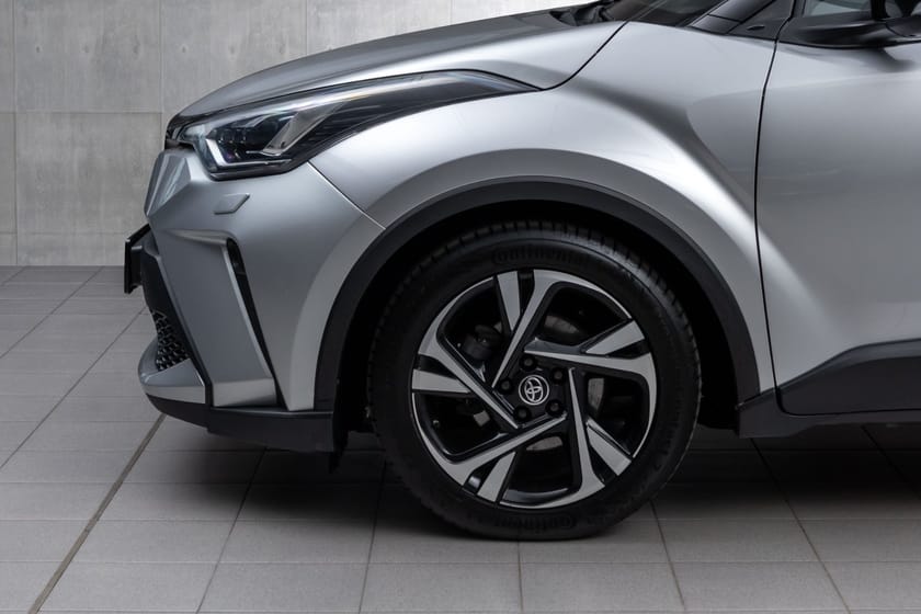 Bilde 2 av Toyota C-HR Hybrid 1,8i Loung Tech