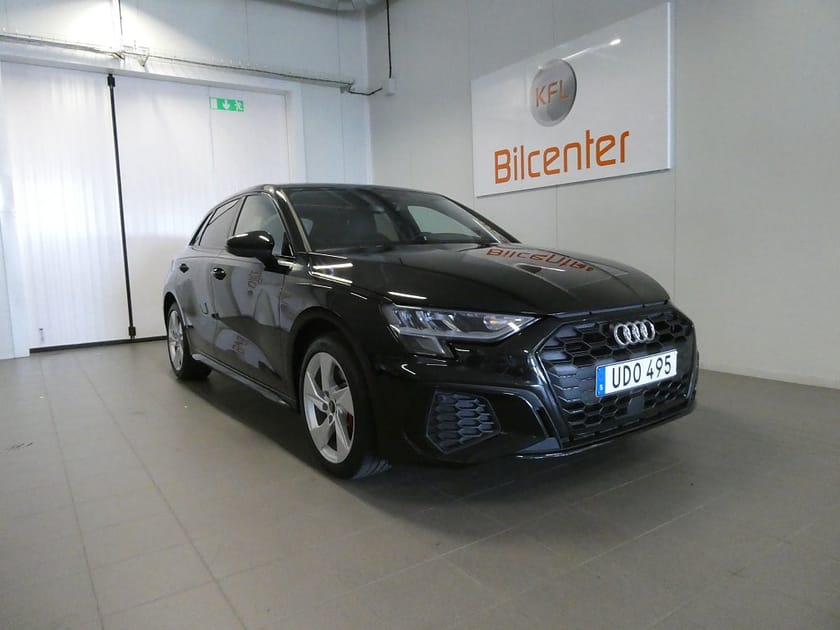 Bild 3 av Audi A3 Sportback 45 TFSI e S-line Aut-Carplay-Cockpit-SoV