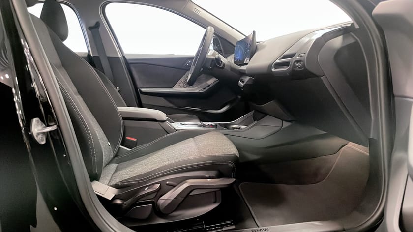 Bild 3 av BMW 120 5d Backkamera, Farthållare