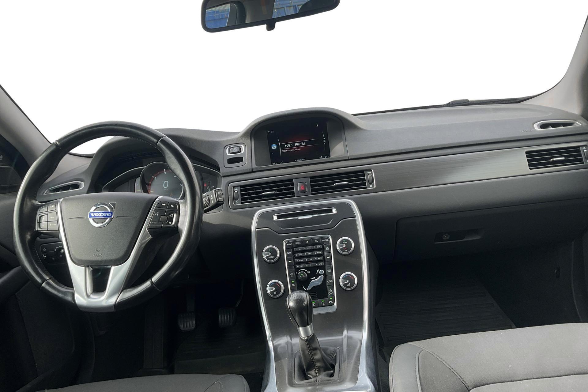 Volvo XC70 D5 AWD 2015, kuva 7/10