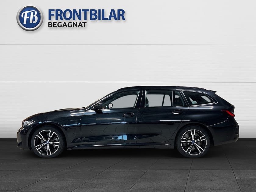 Bild 5 av BMW 330e xDrive Touring Touring/M Sport/Pano/El-Drag/Halvskinn