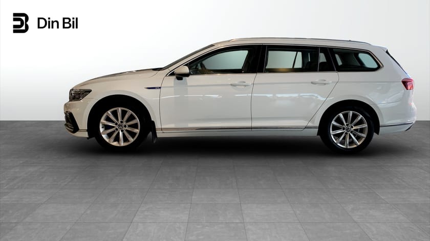 Bild 2 av Volkswagen Passat Sportscombi GTE DSG Executive Business/Drag/P-värmare