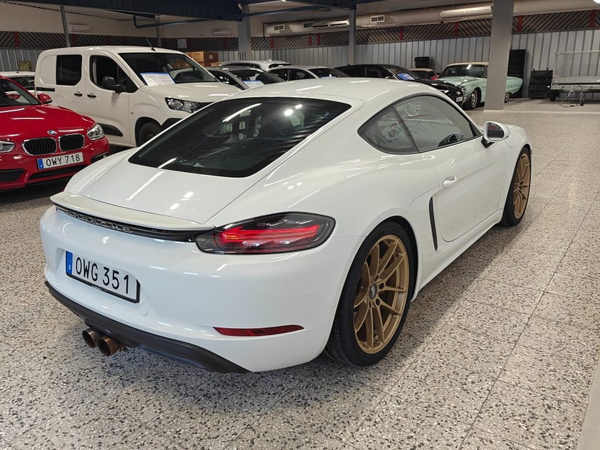 Bild 5 av Porsche 718 Cayman Cayman, Performance Edition, Skalstol, KW Clubsport, PDK