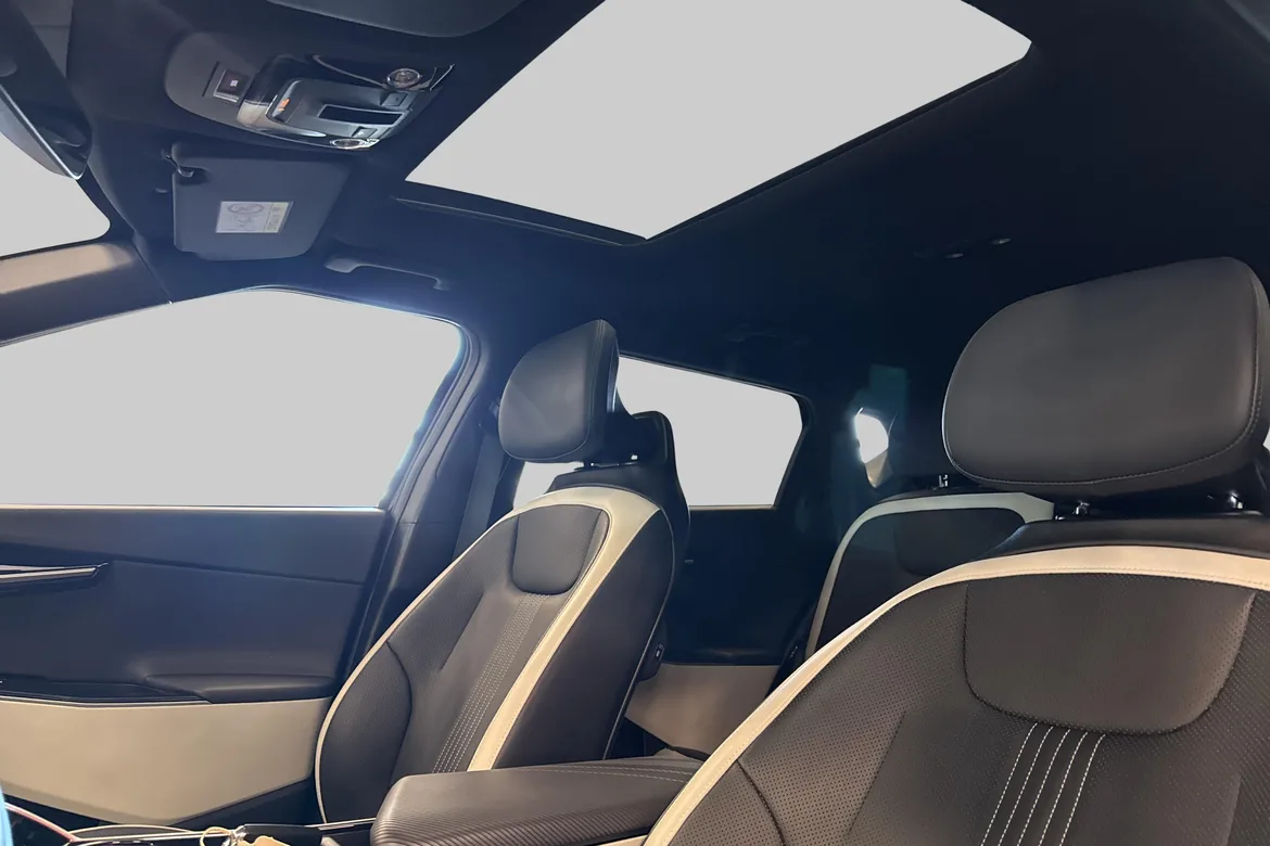 picture of a car
