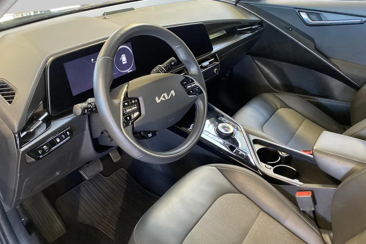 picture of a car