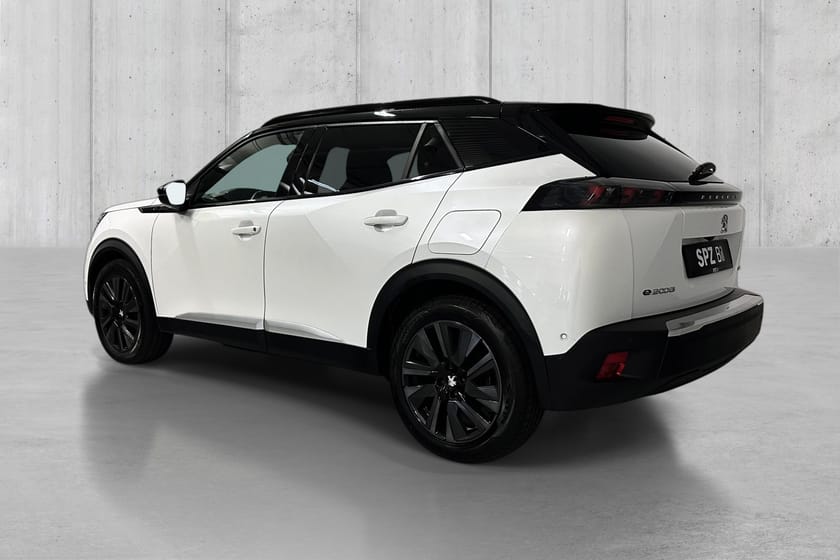 Bilde 5 av Peugeot e-2008 E2008 GT ACC | KEYL | CARPLAY | KAMERA | 24MND GARANTI