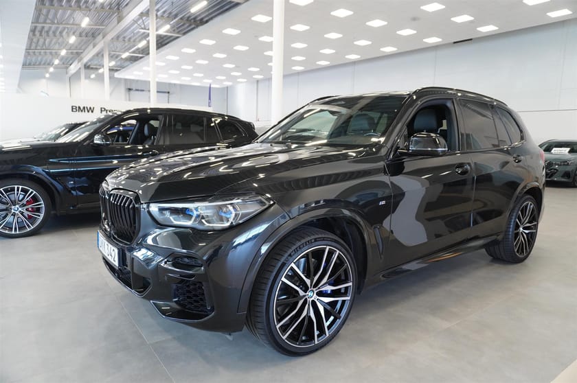 Bild 3 av BMW X5 xDrive40d xDrive 40d M-Sport Pano HUD B W Laser Komfortstol Värmare