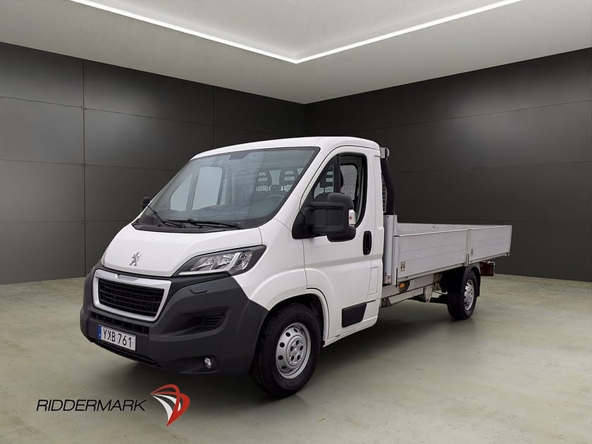 Bild 3 av Peugeot Boxer Chassi Cab 2.0HDi FLAKBIL Ny-Kamrem Värmare 3-Sits Moms