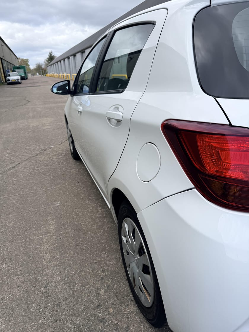 Bild 4 av Toyota Yaris Hybrid 