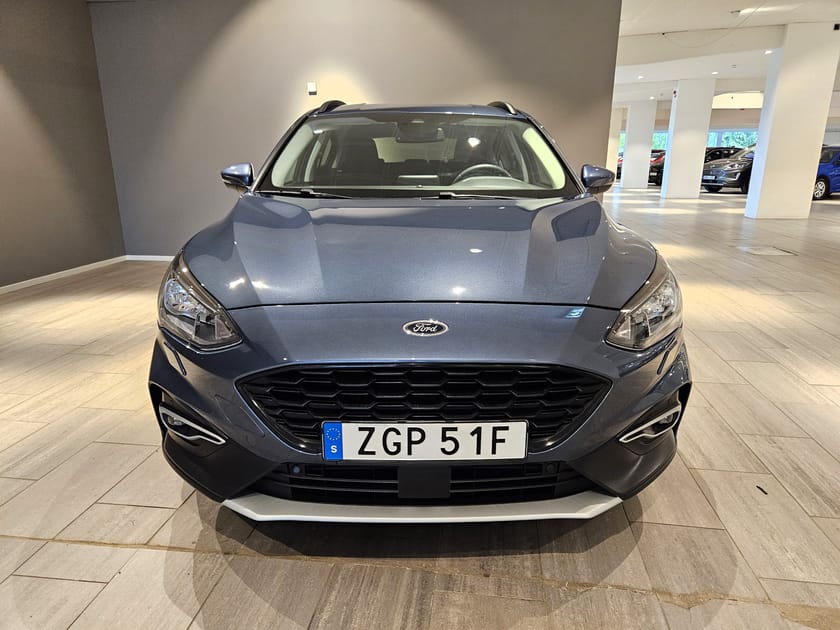 Bild 3 av Ford Focus Active 1.0T 125hk | Aut V-hjul Backkamera Carplay