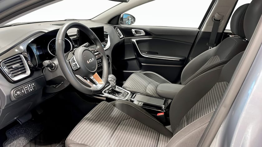 Bild 5 av Kia Ceed Sportswagon Plug-in Hybrid Action Carplay B-Kamera Godkänd