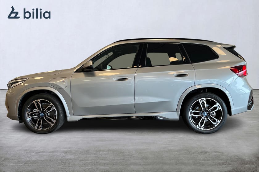 Bild 3 av BMW X1 xDrive25e |M Sport|Drag|Harman Kardon|Elstol minne