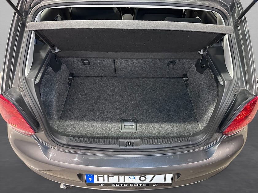 Bild 5 av Volkswagen Polo 5-DÖRRAR|1.4 MPI|MASTERS|KAMREM BYTT|NYSERVAD|SoV-DÄCK