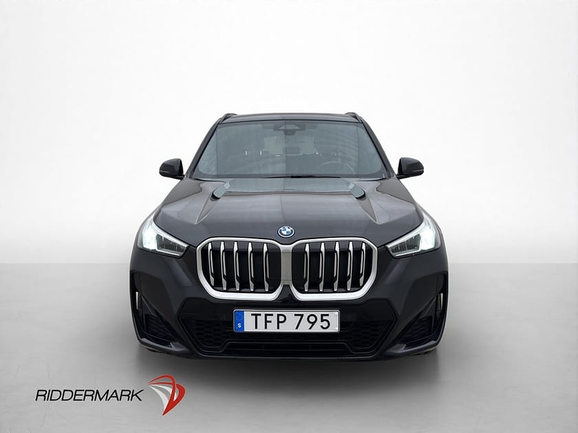 Bild 2 av BMW X1 xDrive25e M Sport Widescreen Kamera Navi Drag MOMS
