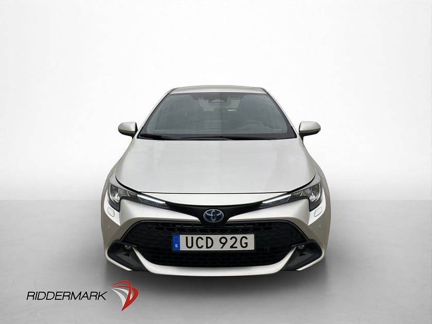 Bild 2 av Toyota Corolla Hybrid e-CVT 140hk Kamera P-sensorer Keyless