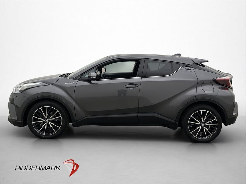 Bild 4 av Toyota C-HR Hybrid CVT 122hk Executive JBL Kamera Skinn