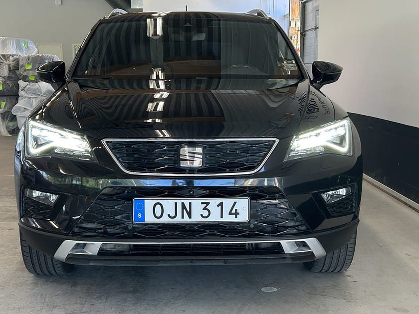 Bild 3 av SEAT Ateca 2.0 TDI 4Drive Xcellence Drag Värmare Panorama
