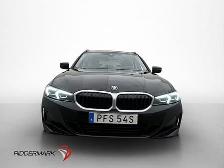 BMW 330e xDrive Touring 292hk MOMS Widescreen CarPlay Navi Sensorer