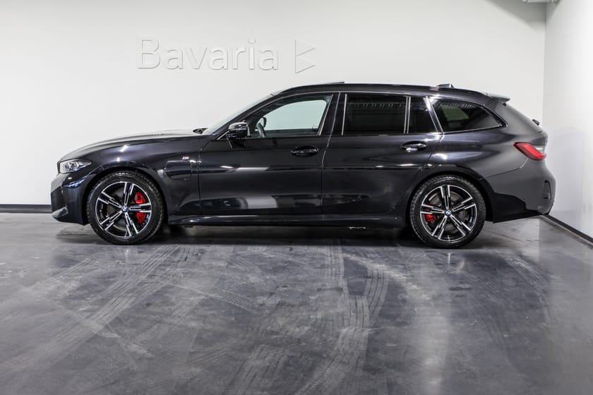 Bilde 2 av BMW 330e xDrive Touring