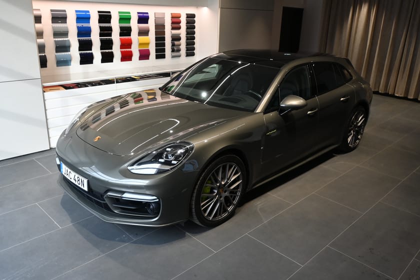 Bild 2 av Porsche Panamera 4 E-Hybrid Sport Turismo Platinum Edition