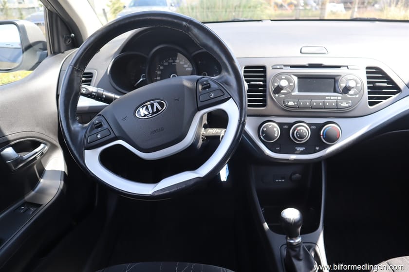 Bild 3 av Kia Picanto 1.0 MPI 5-door 68hk Rattvärme Svensksåld