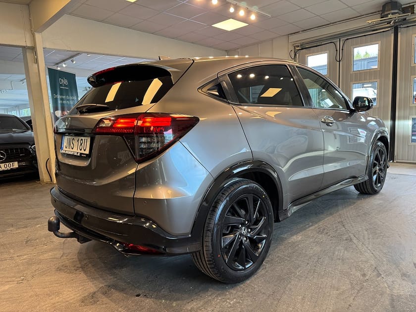 Bild 4 av Honda HR-V 1.5 i-VTEC Turbo CVT Drag B-kamera Nyservad 182hk