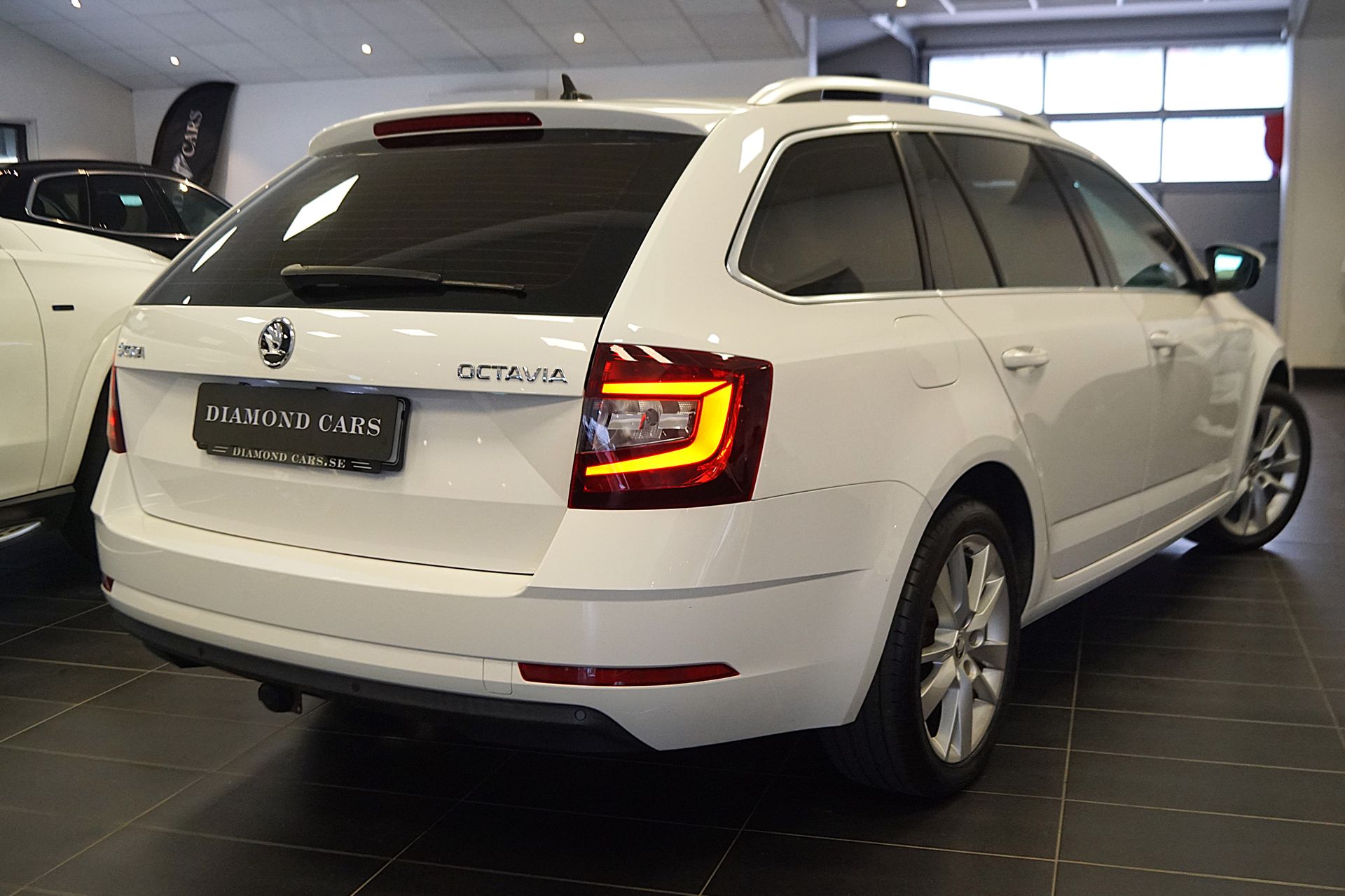 Skoda Octavia 2019, bild 6/10