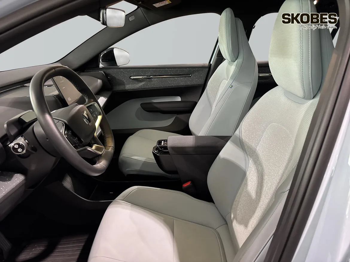 Volvo EX30 Twin Motor Performance
