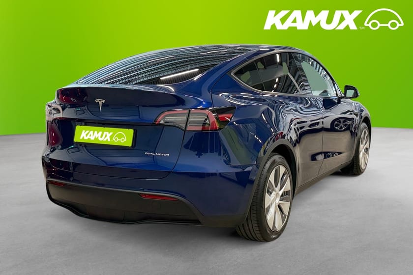Bild 4 av Tesla Model Y Long Range AWD Pano Drag MOMS GRILL PÅ KÖPET