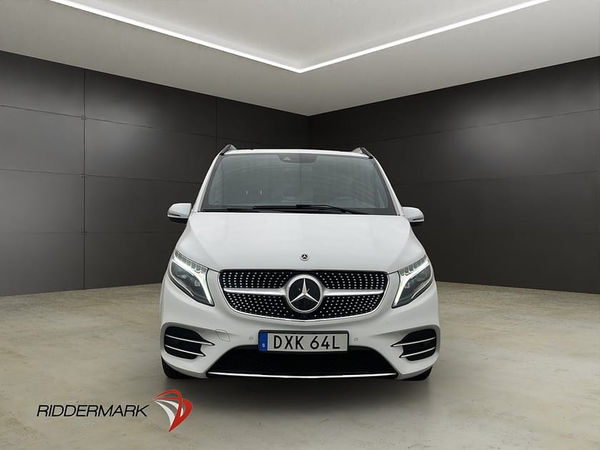 Bild 4 av Mercedes-Benz V 300d 4MATIC 3.2t 300 Lång AMG Värm ElDörr Burm Moms