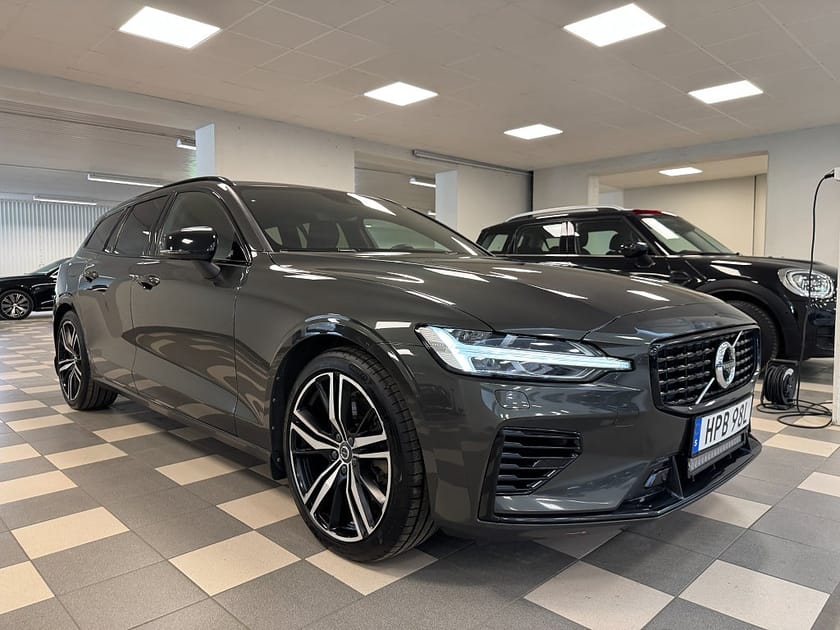 Bild 4 av Volvo V60 Recharge T6 AWD R-Design 360° Kam H/K 350 Hk CarPlay