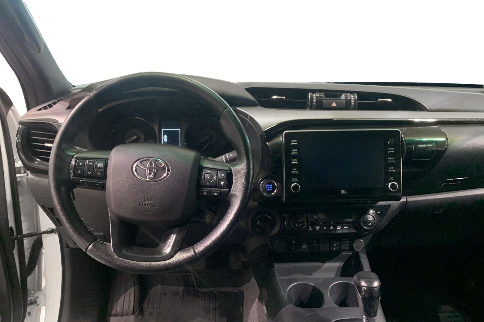 Toyota HiLux Dubbelhytt 2.8 AWD 2023, kuva 6/12
