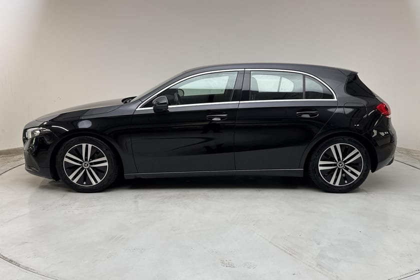 Bild 2 av Mercedes-Benz A 180 5dr W177 (136hk)