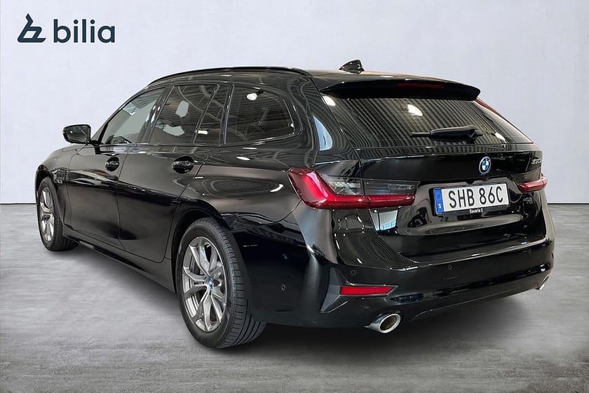 Bild 2 av BMW 330e Touring 
