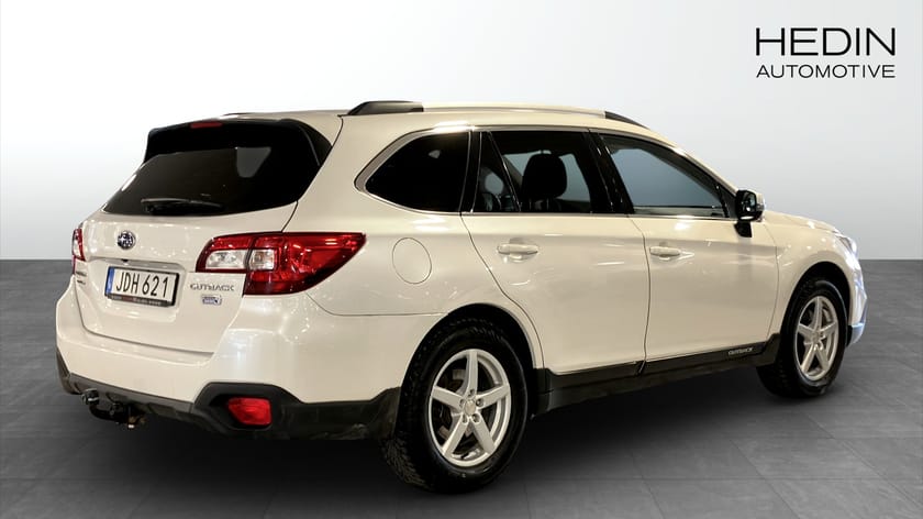 Bild 2 av Subaru Outback 2.0 4WD LINEARTRONIC 150HK Inga garantier