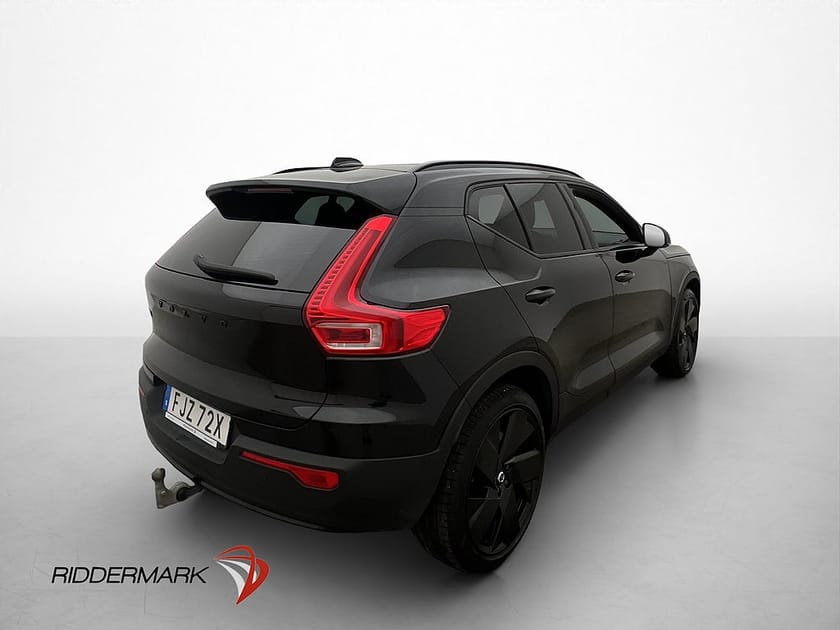 Bild 5 av Volvo EX40 Twin Motor Performance Ultra Black Edt Pano H/K