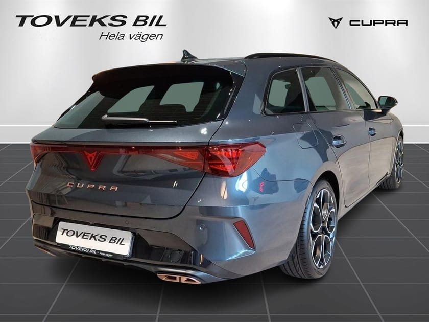 Bild 3 av CUPRA Leon Sportstourer e-Hybrid 1.5 204 DSG