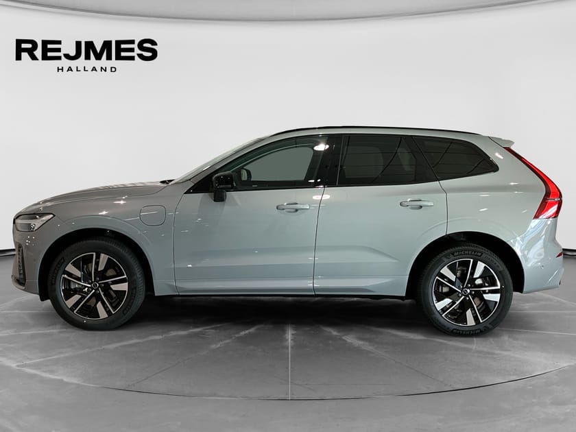 Bild 3 av Volvo XC60 T6 Plus Dark Nordic Edition | Vinterhjul - 9 900 kr | Snabb leverans