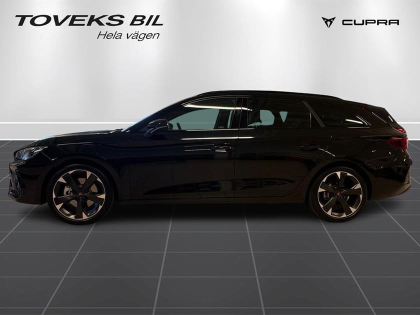 Bild 4 av CUPRA Leon Sportstourer e-Hybrid 204 HK