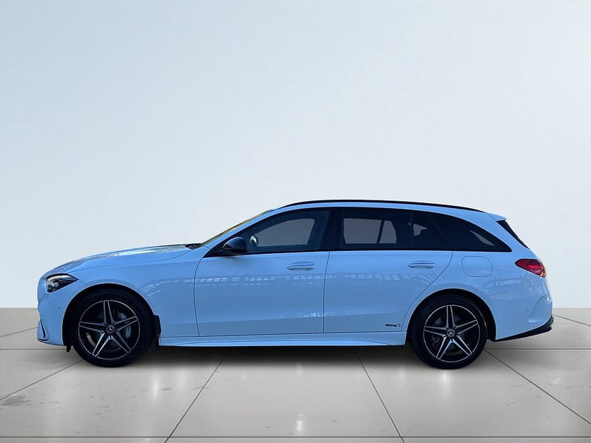 Bild 4 av Mercedes-Benz C 300 T de 4MATIC AMG Line Drag/360/Elstol/Burmester/Psens