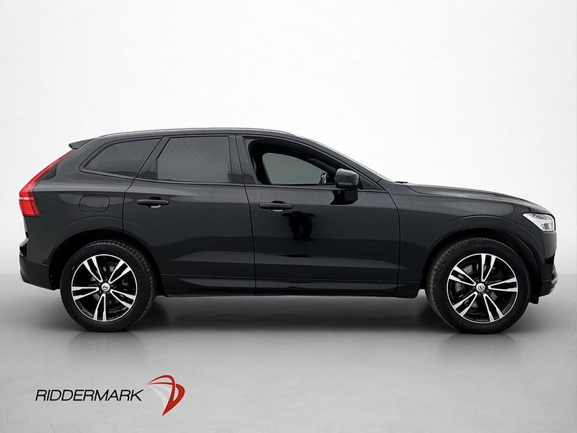 Bild 5 av Volvo XC60 B5 250hk Momentum VOC P-Värm Skinn Drag Carplay