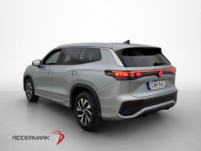 Bild 5 av Volkswagen Tayron 7-seater eTSI R-Line Life 7 sits Ambient CarPlay