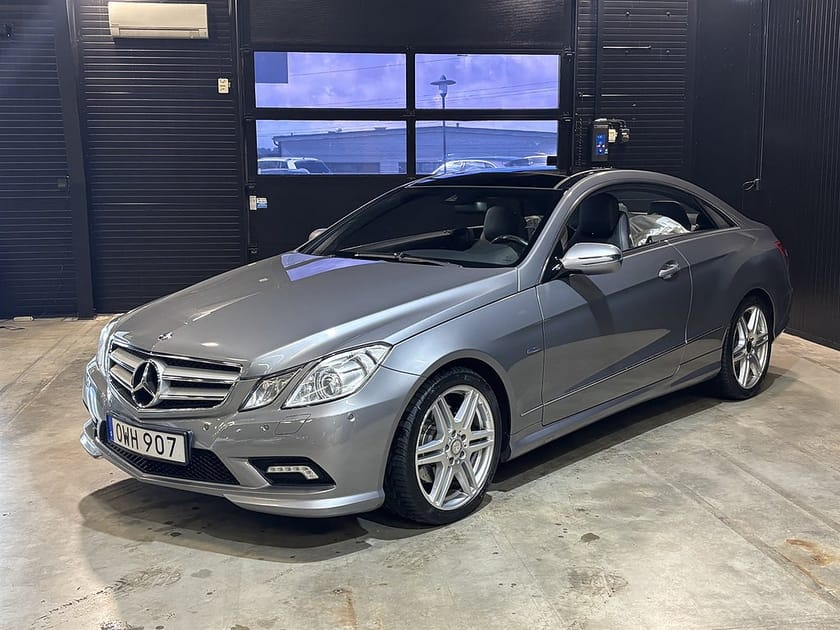 Bild 3 av Mercedes-Benz E 350 CDI Coupé BE 7G (231hk) AMG Sport